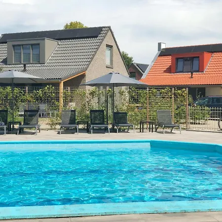 575 Op Recreatiepark De Wielen *