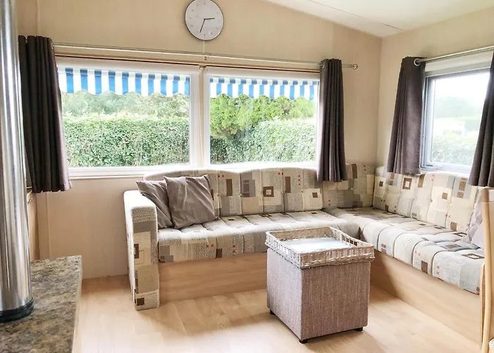 575 Op Recreatiepark De Wielen Alpehytte *